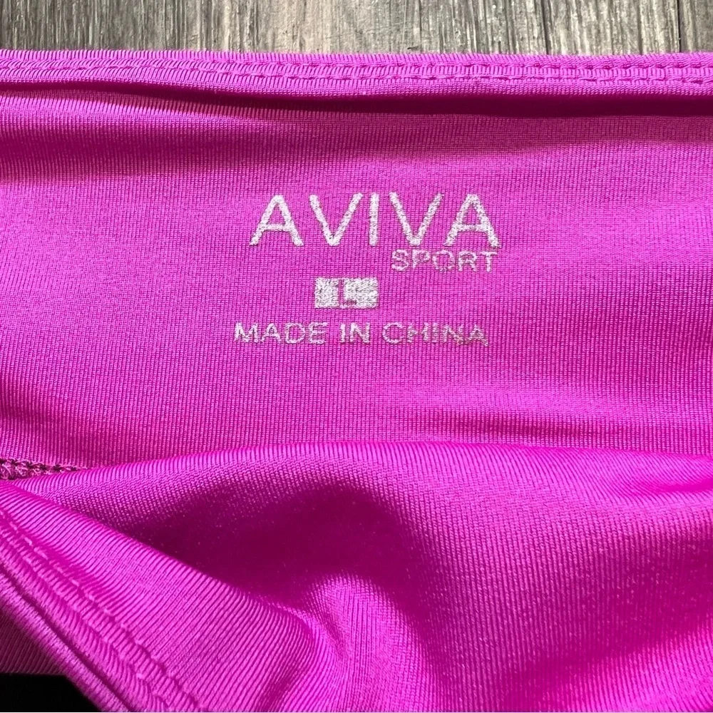 Aviva Women’s Workout Pink Black Scrunch Shorts Size L